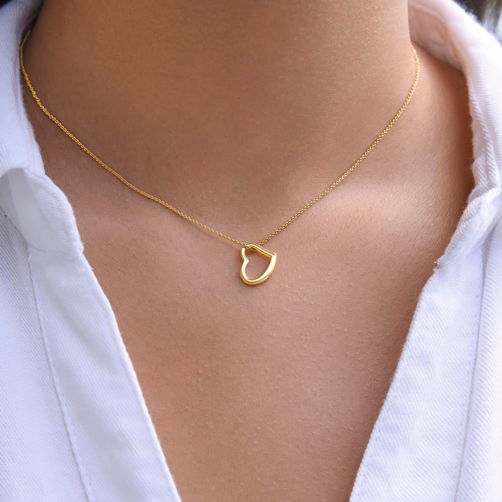 Minimalist Heart Neklace