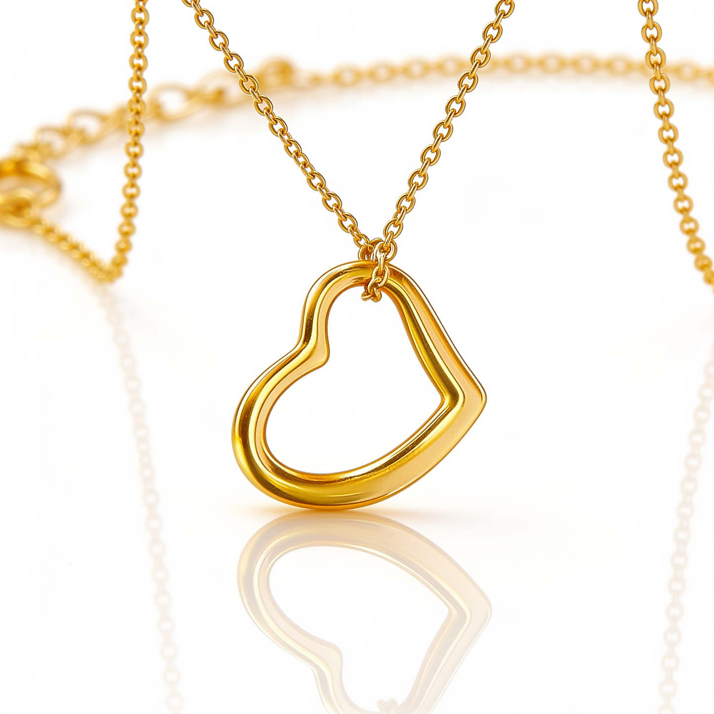 Minimalist Heart Neklace